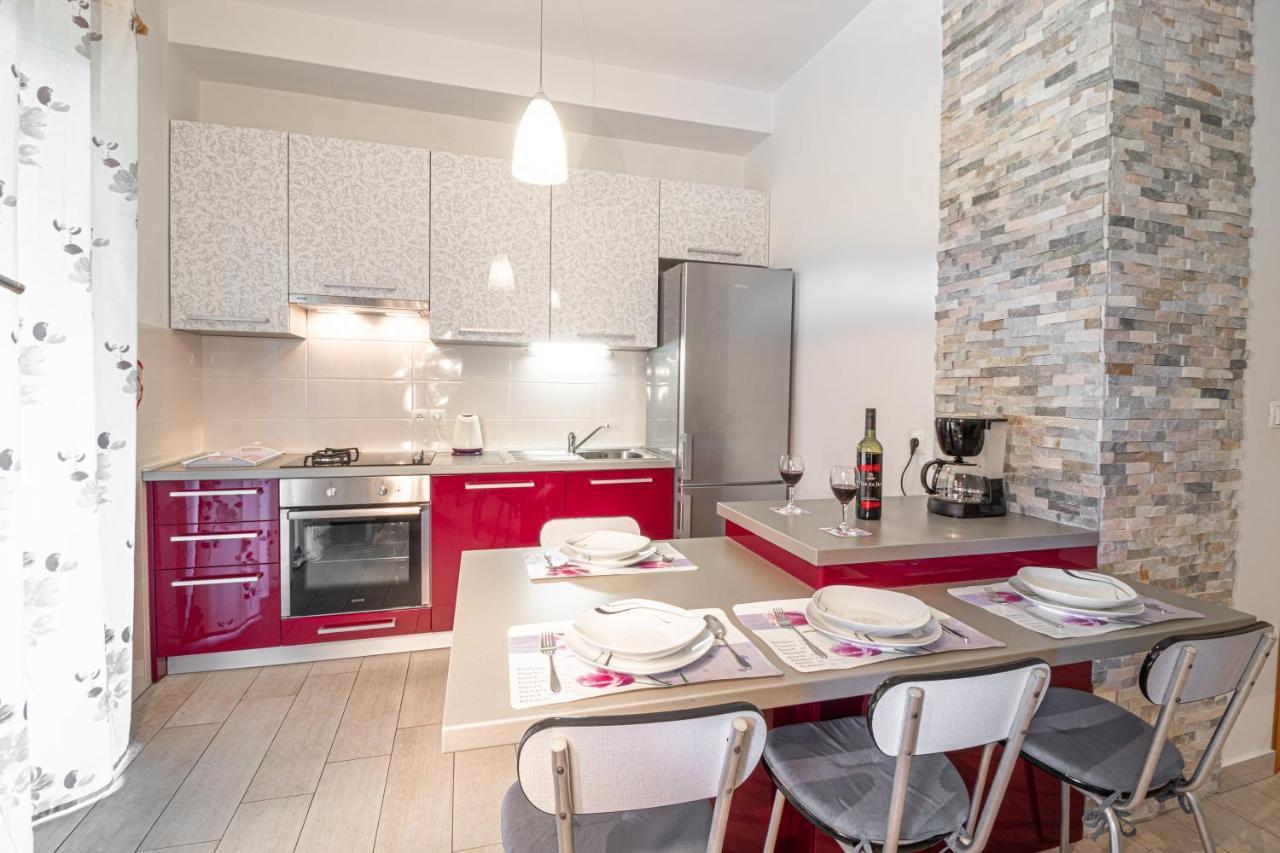 Apartments Sandra Kornic Ngoại thất bức ảnh