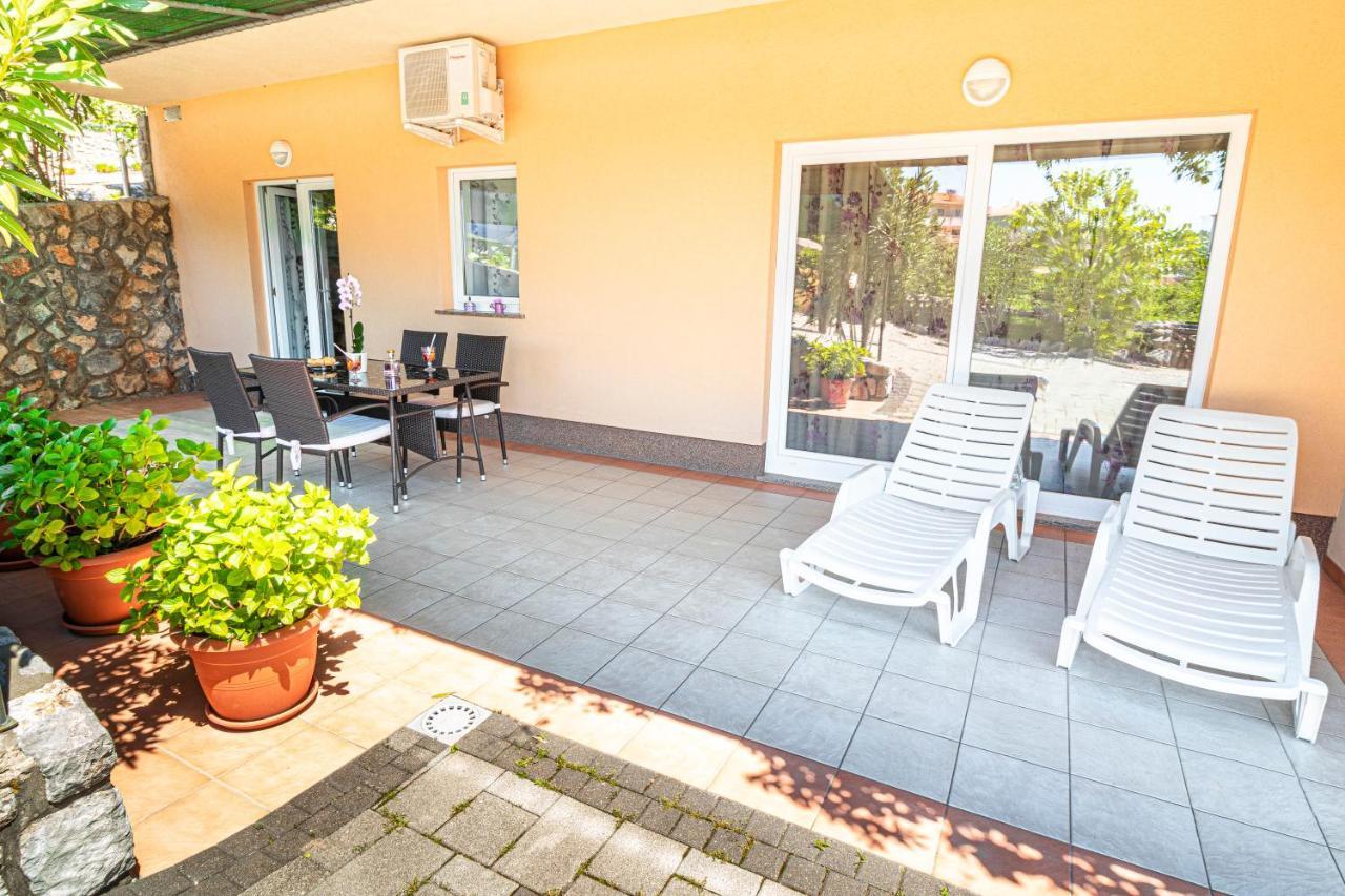 Apartments Sandra Kornic Ngoại thất bức ảnh